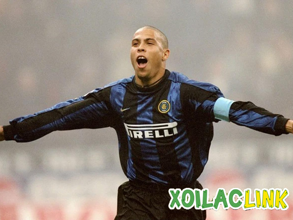 ronaldo-duoc-menh-danh-la-nguoi-ngoai-hanh-tinh