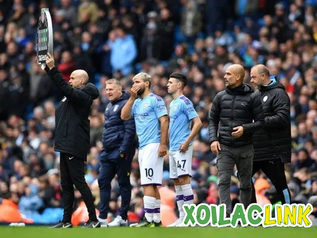 Luật thay người trong bóng đá Ngoại Hạng Anh chi tiết