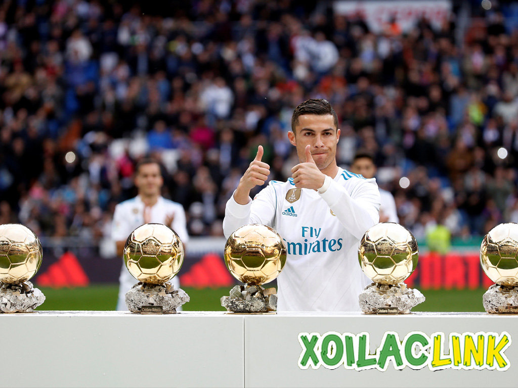 ronaldo-voi-5-qua-bong-vang